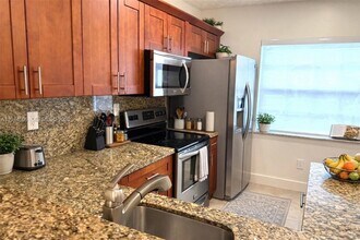 14224 SW 121st Pl in Miami, FL - Building Photo - Building Photo