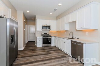 24931 Padre Ct in Wildomar, CA - Foto de edificio - Building Photo