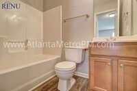 2970 Lakeside Cir photo'