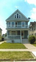 25 Richfield Ave in Buffalo, NY - Building Photo
