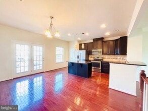 9452 Ballard Green Dr in Owings Mills, MD - Building Photo - Building Photo