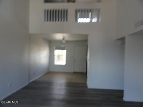 3965 Tierra Iris Pl in El Paso, TX - Building Photo - Building Photo