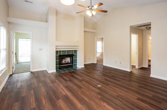 4428 Hounds Run Dr in Matthews, NC - Building Photo - Building Photo