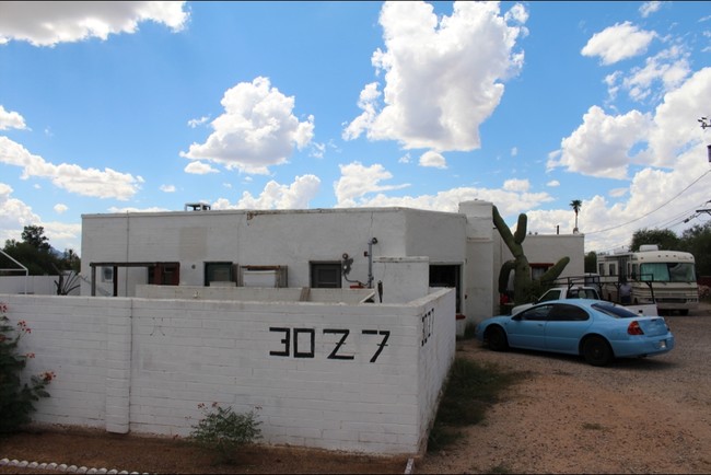 Adobe Casitas in Tucson, AZ - Foto de edificio - Building Photo