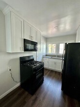 2533 1/2-2612 1/2 S Harcourt Ave in Los Angeles, CA - Building Photo - Building Photo