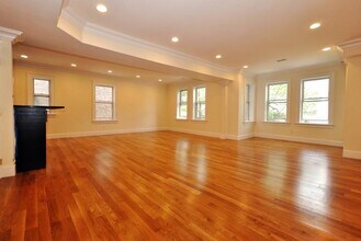 74 Browne St, Unit 2 in Brookline, MA - Building Photo - Building Photo