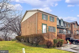 315 Tudor Dr in Winchester, VA - Building Photo - Building Photo