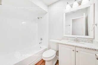 7249 Laurel Hill Dr in Orlando, FL - Building Photo - Building Photo