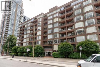 950 Drake St in Vancouver, BC - Building Photo - Building Photo