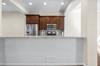 16 Roosevelt Dr in Wood Ridge, NJ - Building Photo - Building Photo
