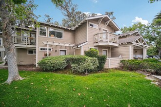 Peach Street in San Luis Obispo, CA - Foto de edificio - Building Photo