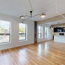 3721 N Hall St in Dallas, TX - Building Photo - Building Photo