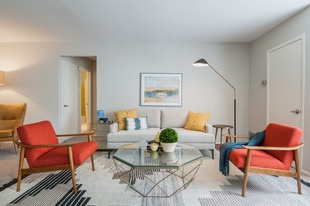 Metropolitan Doylestown in Doylestown, PA - Building Photo