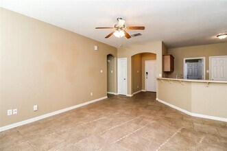 216 Kennedy Ct in Crowley, TX - Building Photo - Building Photo