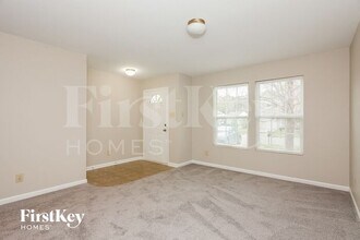 7323 Mitzi Deborah Dr in Charlotte, NC - Building Photo - Building Photo