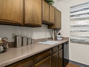 La Vida Buena Apartments in Albuquerque, NM - Building Photo - Building Photo
