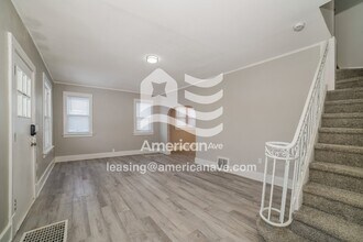 1946 N Sheridan Rd in Peoria, IL - Building Photo - Building Photo