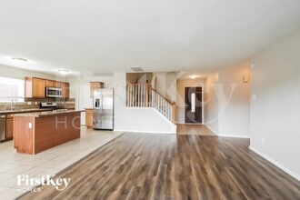 19410 Pine Cluster Ln in Humble, TX - Foto de edificio - Building Photo