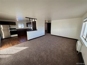 1080 S Eliot St in Denver, CO - Building Photo - Building Photo