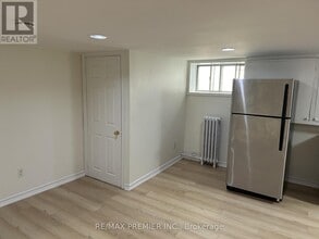 1342 Pape Ave in Toronto, ON - Building Photo - Building Photo