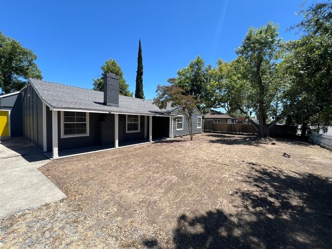 property at 2504 Eastern Ave