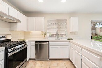 1304 Thunder Springs Dr in Chula Vista, CA - Building Photo - Building Photo