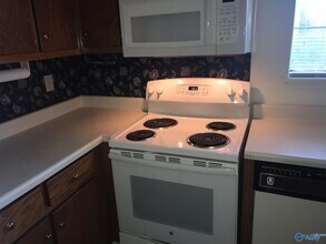 1155 Old Monrovia Rd NW in Huntsville, AL - Building Photo - Building Photo