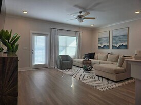 304 Florida Ln in Panama City Beach, FL - Building Photo