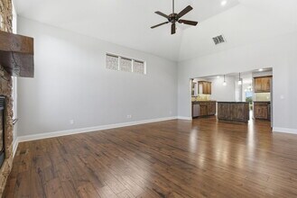 3835 E Brookdale Terrace in Springfield, MO - Building Photo - Building Photo