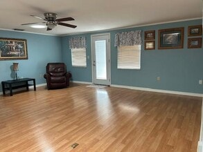 38651 Tarr Dr in Zephyrhills, FL - Building Photo - Building Photo