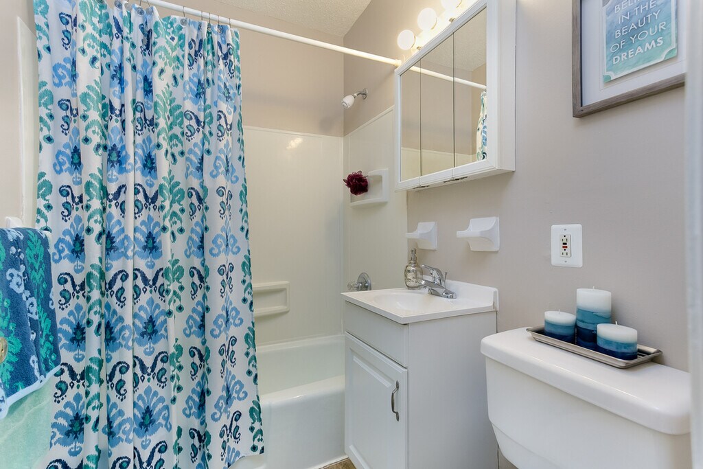 Rose Hill Estates Apartments in Norwich, CT