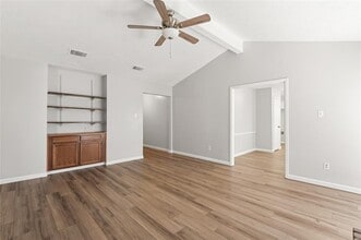 10306 King Ranch Ln in Sugar Land, TX - Building Photo - Building Photo