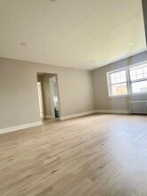 7300 JFK Blvd E in North Bergen, NJ - Building Photo - Building Photo