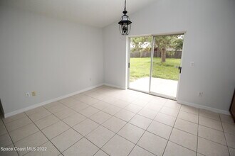 1163 Beacon St NW in Palm Bay, FL - Building Photo - Building Photo