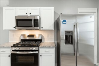 5138 Globe Ave in Cincinnati, OH - Building Photo - Building Photo