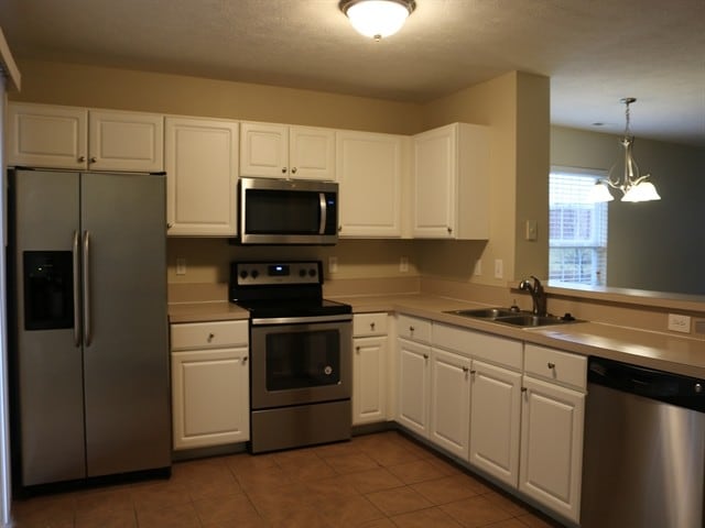 3662 Bracknell Forest Dr in Groveport, OH - Building Photo - Building Photo