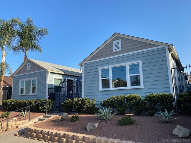 property at 1214 Robinson Ave