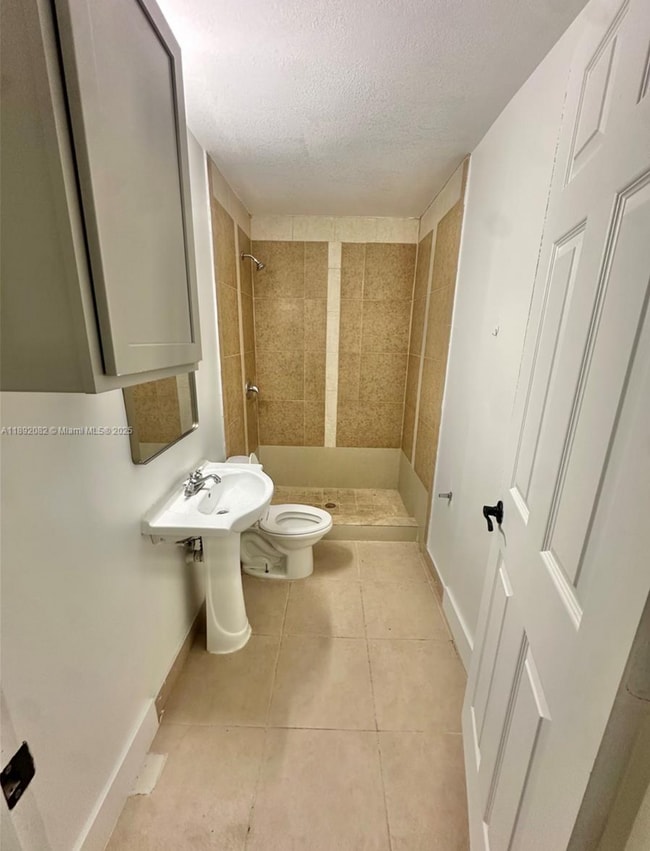 4111 SW 33rd St in West Park, FL - Building Photo - Building Photo