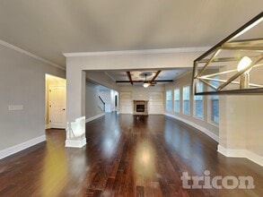 107 Waters Lake Ln in Woodstock, GA - Building Photo - Building Photo