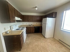 2541 Grand Ave in Grand Junction, CO - Foto de edificio - Building Photo