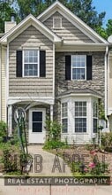 1689 Camden Forrest Way in Riverdale, GA - Building Photo - Building Photo