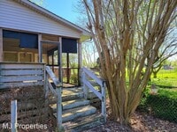 114 Stetson Dr photo'