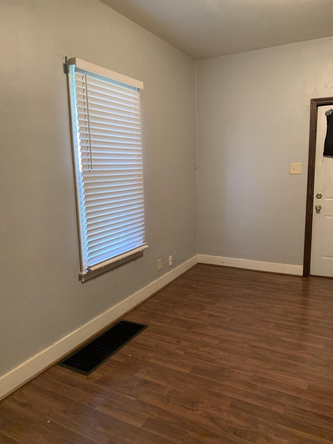 773 W Homer St in Freeport, IL - Building Photo - Building Photo