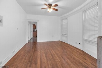 19 N 7th St in Newark, NJ - Building Photo - Building Photo