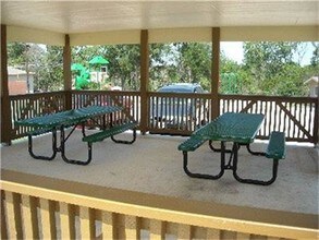 806 N Rhomberg St in Burnet, TX - Building Photo - Building Photo