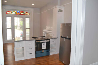 1234 S 1st St in Louisville, KY - Building Photo - Building Photo