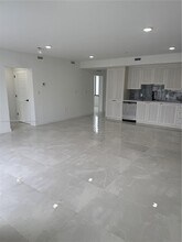 14576 SW 261st St in Princeton, FL - Building Photo - Building Photo