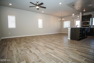 11138 Blazing Star Pl in El Paso, TX - Building Photo - Building Photo