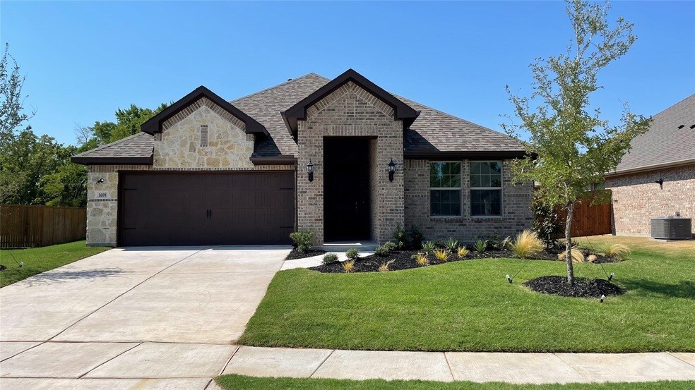 1608 Elizabeth St, Unit 214 in Anna, TX - Building Photo