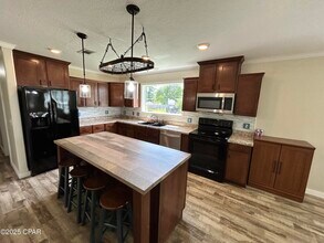 7407 Sweetbriar Rd in Panama City, FL - Building Photo - Building Photo